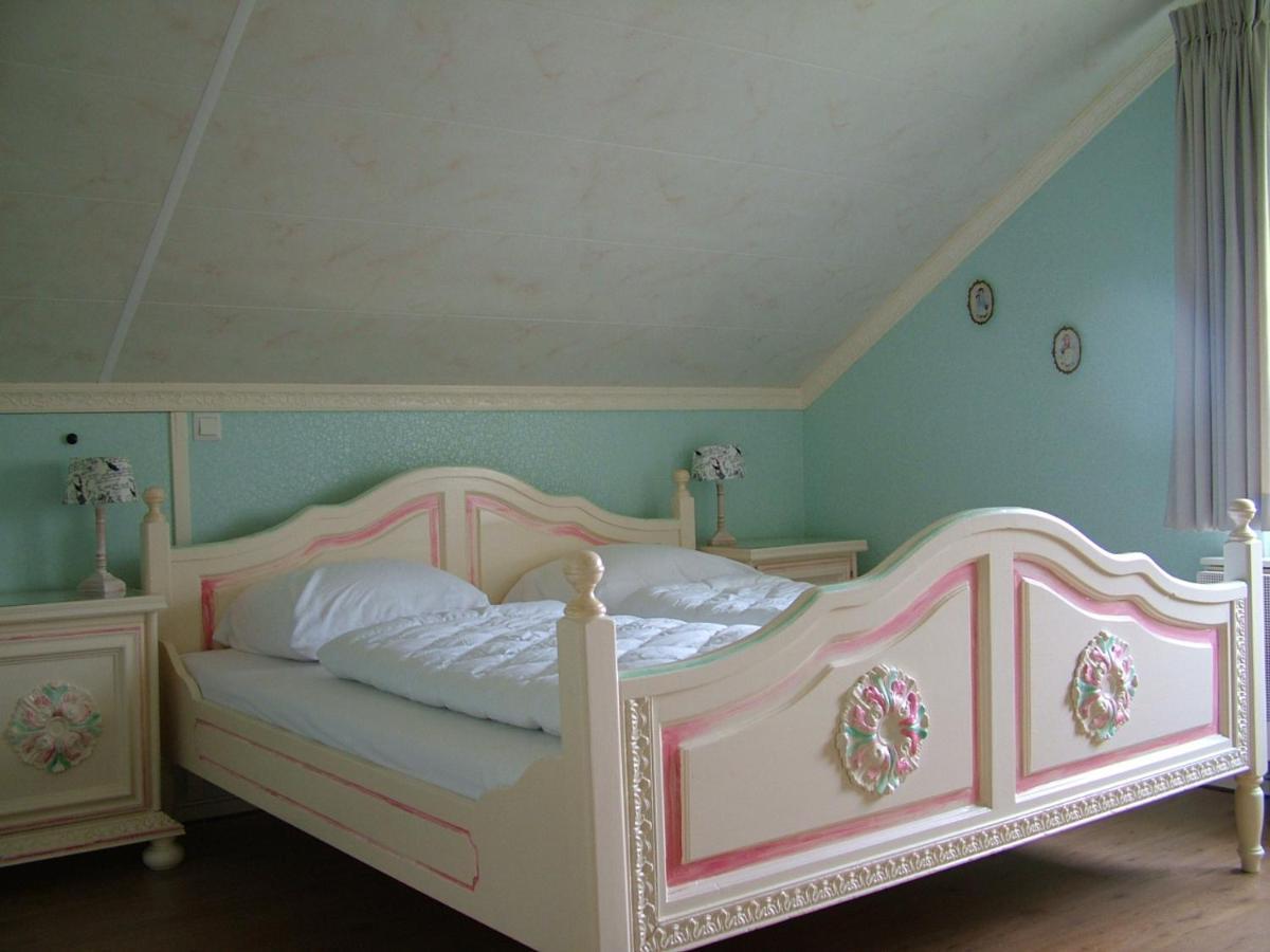 B&B Elbahof, Goed En Goedkoop! Hem Eksteriør bilde